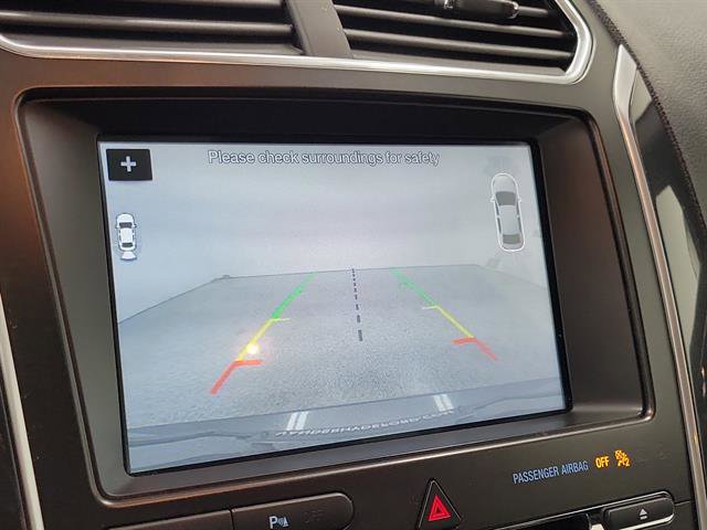 Used 2017 Ford Explorer Limited image 28