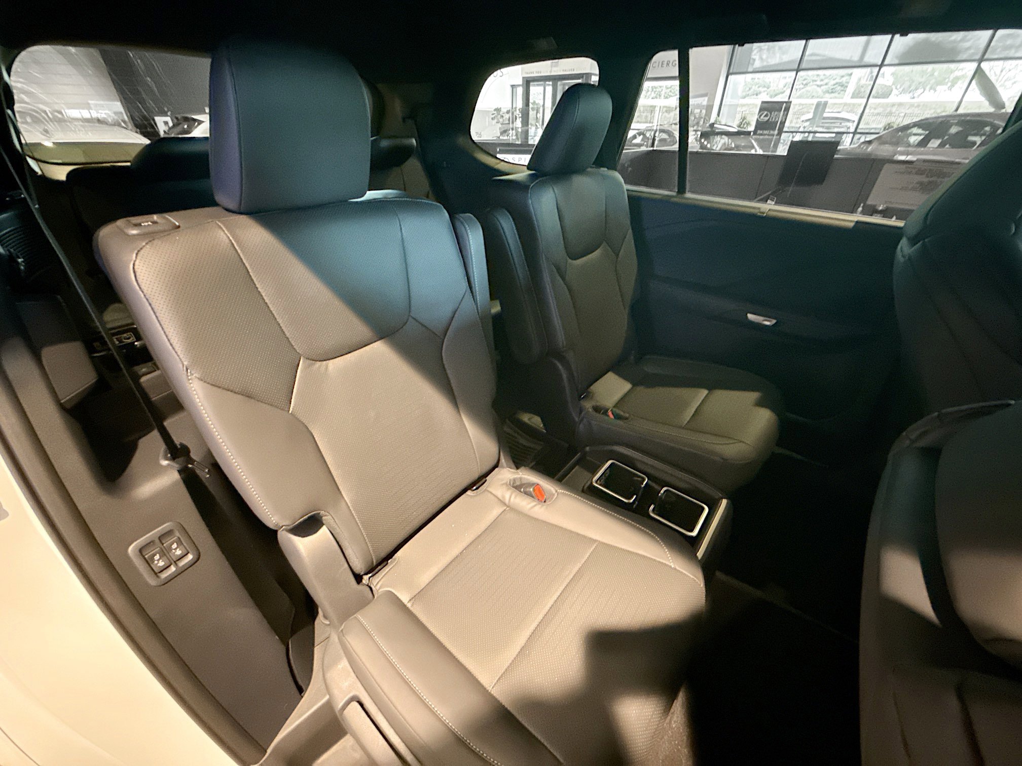 New 2026 Lexus TX 500h AWD w/ Technology Package image 15