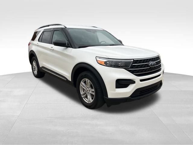 Used 2022 Ford Explorer XLT image 9
