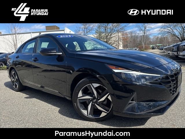 Used 2023 Hyundai Elantra SEL w/ Convenience Package