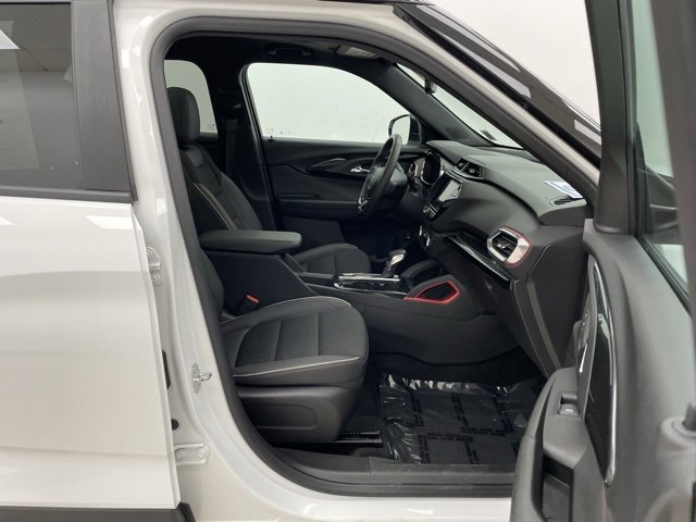 Certified 2023 Chevrolet TrailBlazer RS w/ Sun and Liftgate Package image 14