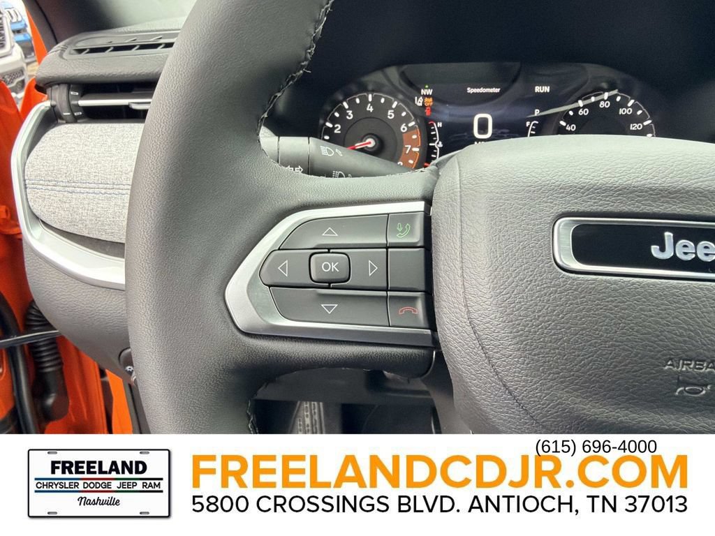 New 2026 Jeep Compass Latitude AWD/4WD image 25