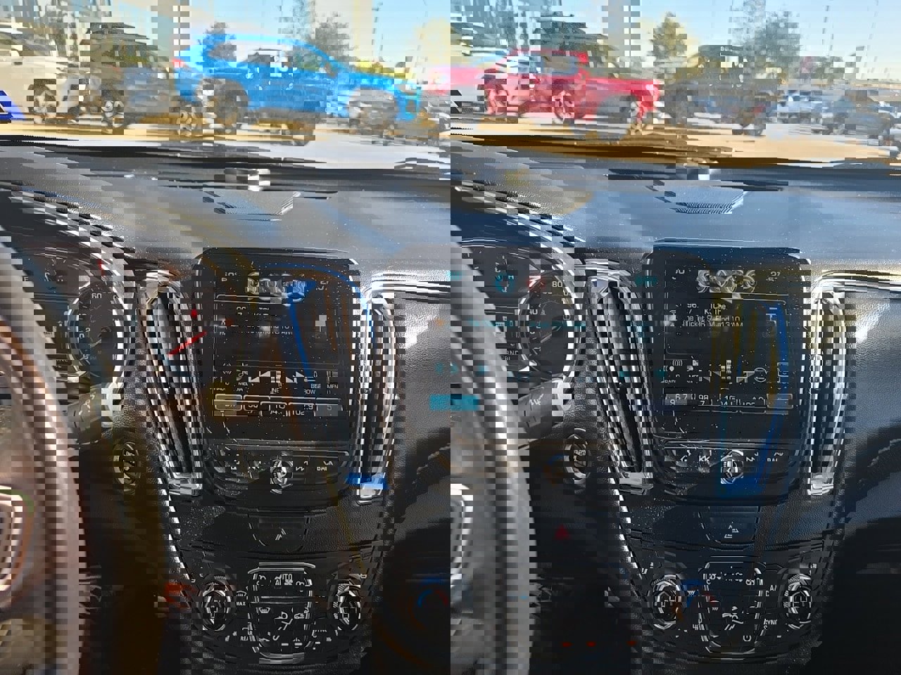 Used 2017 Chevrolet Malibu Premier w/ Premier Sun and Wheel Package image 6