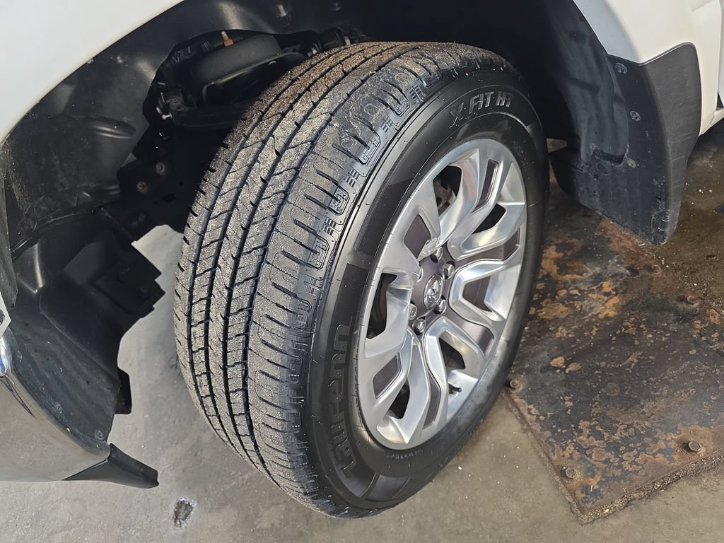 Used 2022 RAM 1500 Limited AWD/4WD image 34