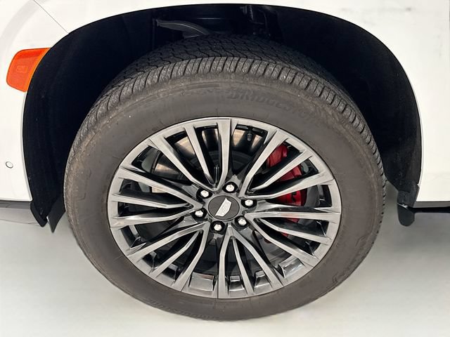 Used 2024 Cadillac Escalade V AWD/4WD image 27