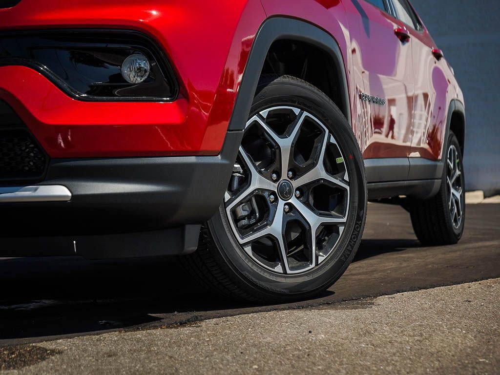 New 2026 Jeep Compass Limited AWD/4WD image 6