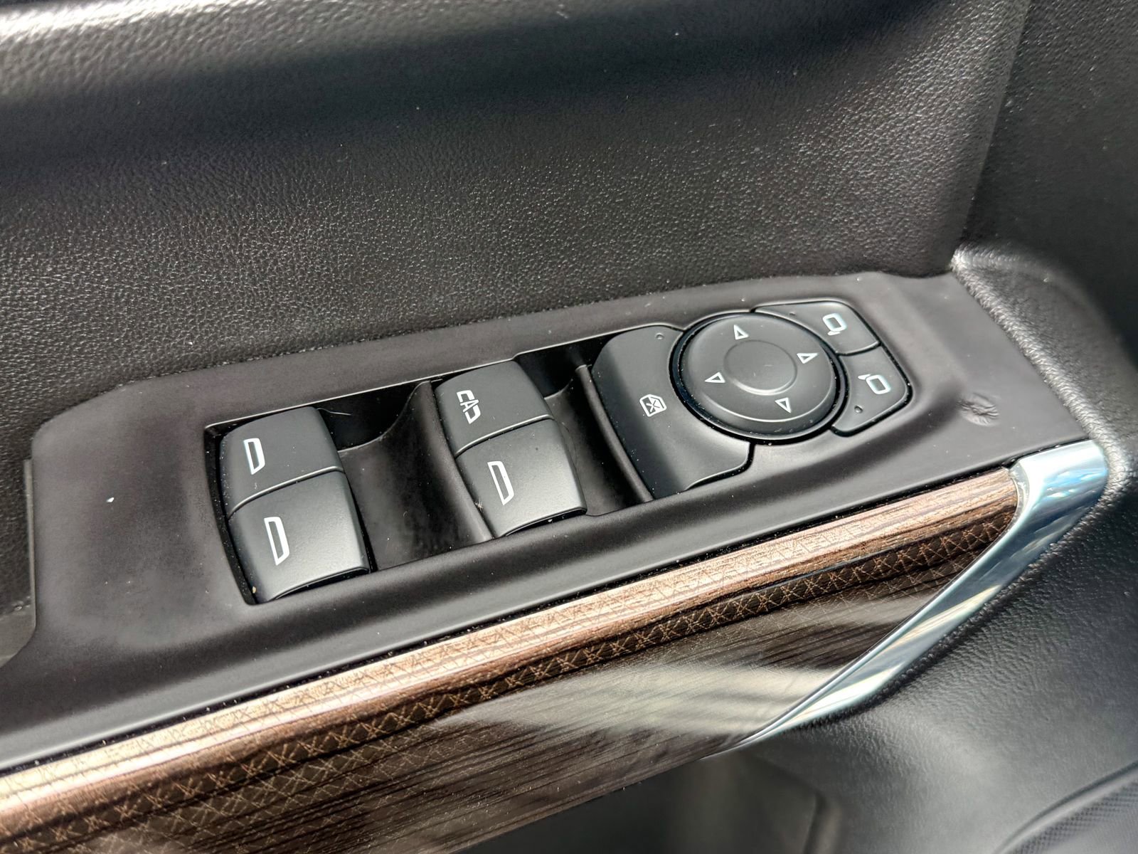 Certified 2021 Chevrolet Silverado 1500 LT Trail Boss w/ Bed Protection Package image 19