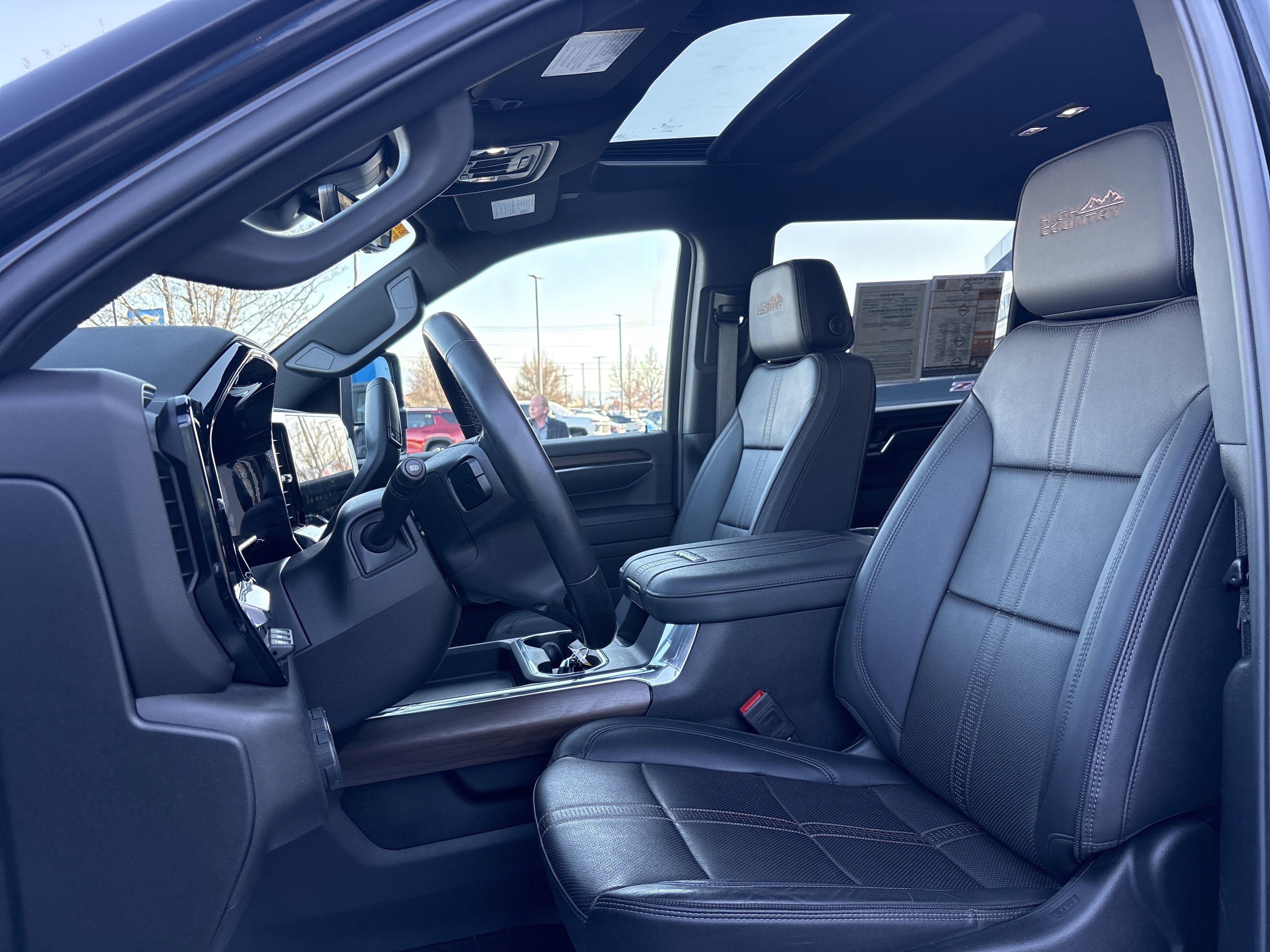 Used 2024 Chevrolet Silverado 3500 High Country w/ Technology Package image 13