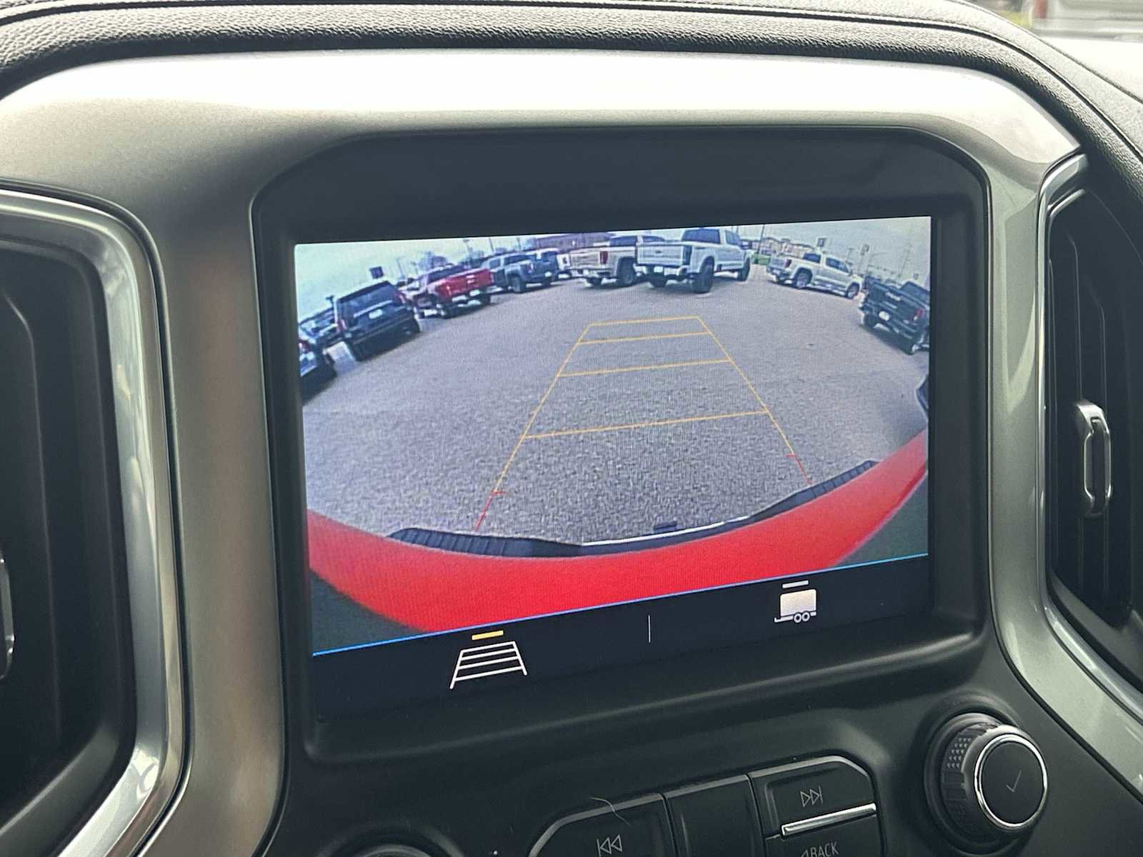 Used 2022 Chevrolet Silverado 2500 LT w/ Snow Plow Prep/Camper Package image 14