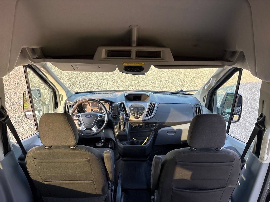 Used 2017 Ford Transit 350 XLT RWD image 19