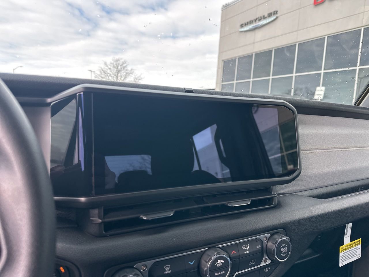 New 2026 Jeep Gladiator Sport image 19