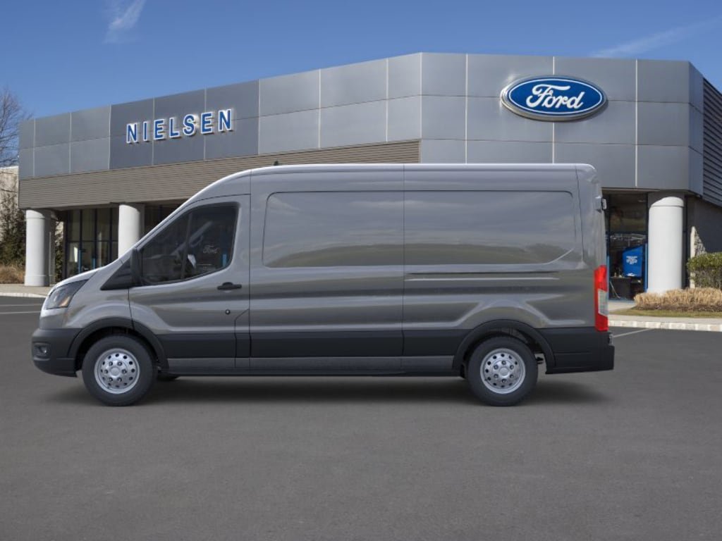New 2026 Ford Transit 350 148 Medium Roof AWD image 31