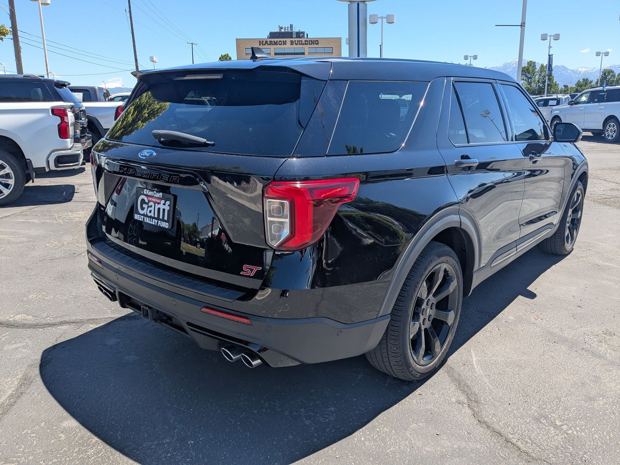 Used 2021 Ford Explorer ST w/ Equipment Group 401A AWD/4WD image 3