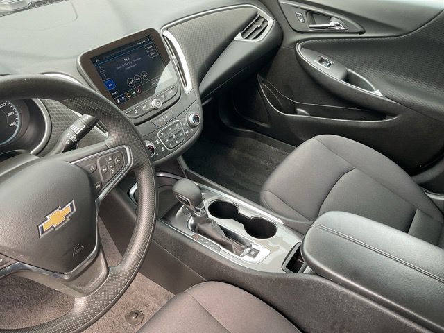 Used 2025 Chevrolet Malibu LT FWD image 19