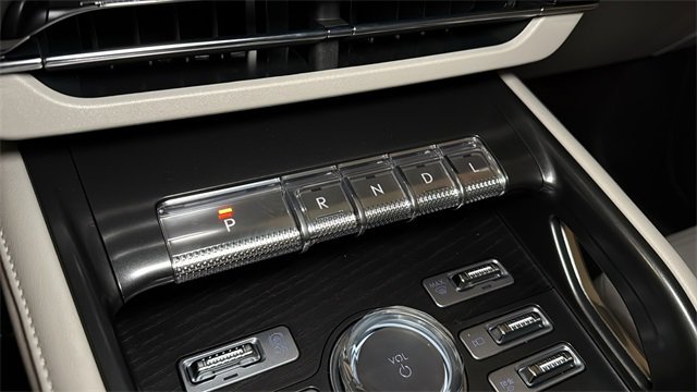 New 2026 Lincoln Nautilus Reserve image 26