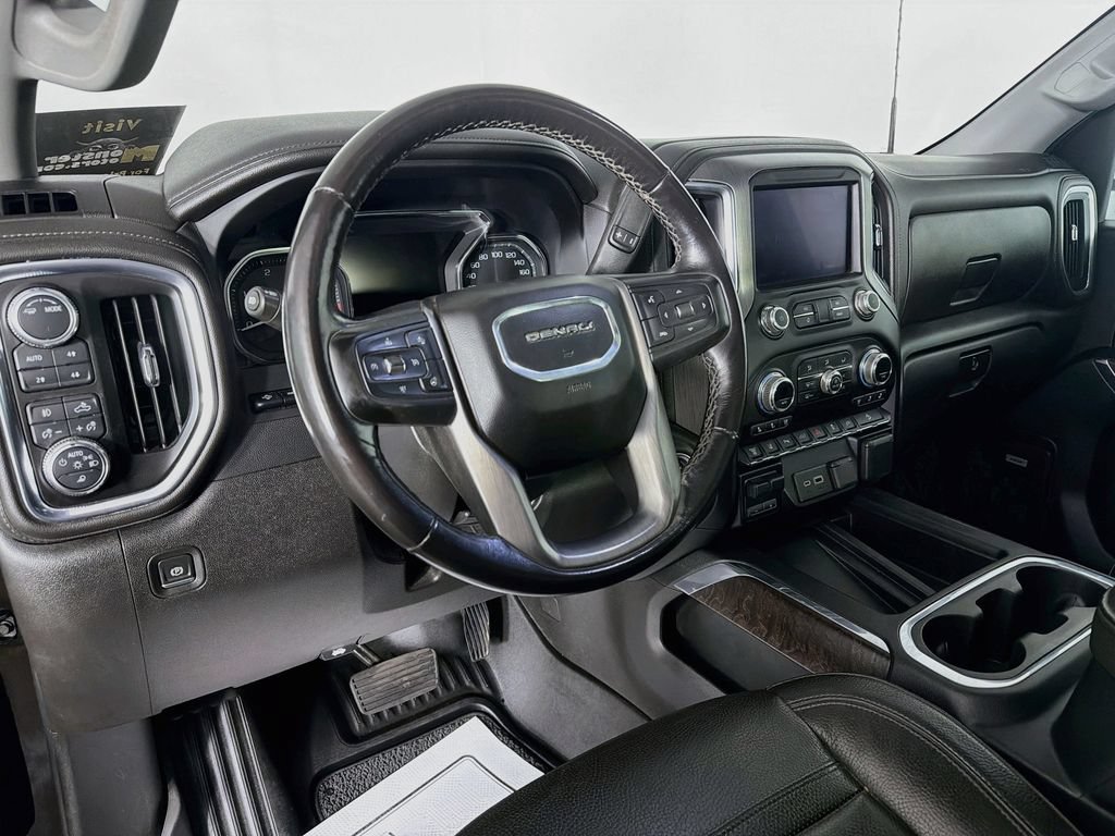 Used 2023 GMC Sierra 2500 Denali w/ Denali Ultimate Package AWD/4WD image 9