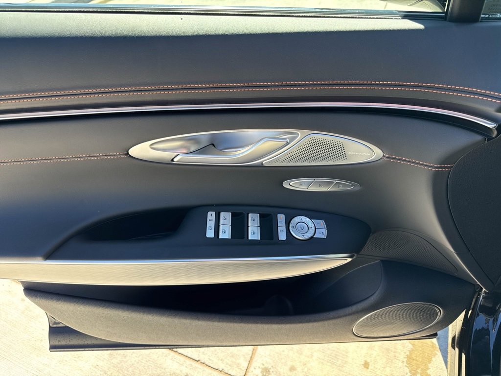 New 2026 Genesis GV70 2.5T Sport Prestige image 17