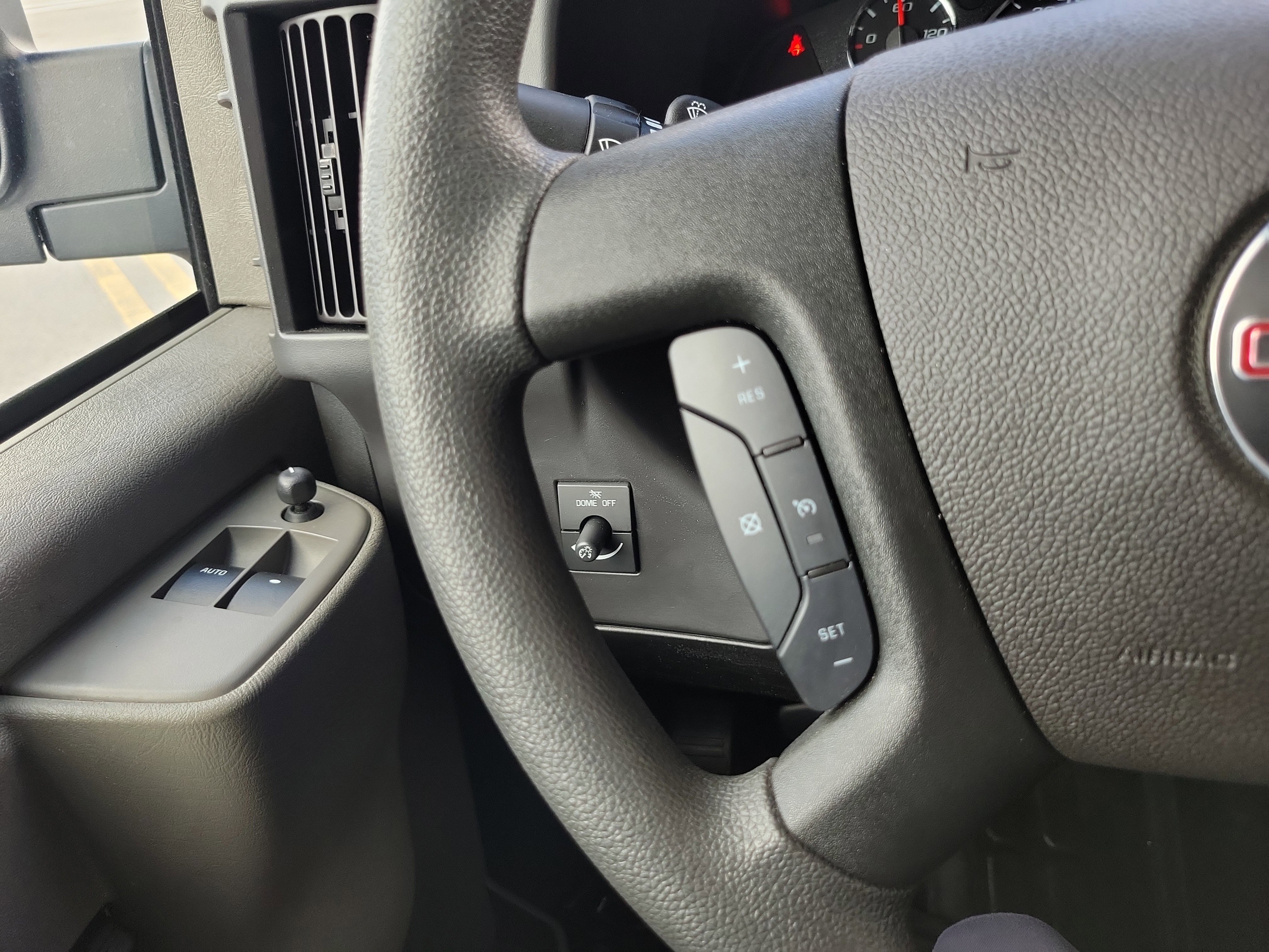 Used 2024 GMC Savana 2500 w/ Driver Convenience Package image 16