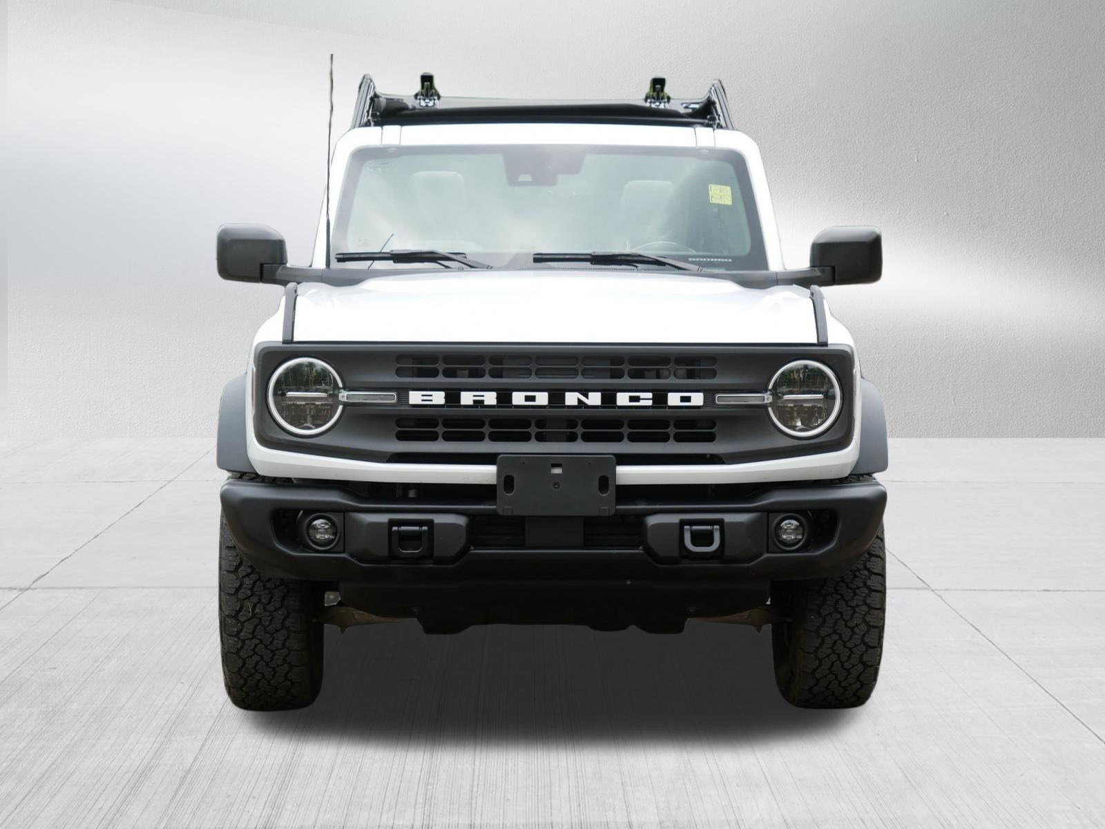 Used 2024 Ford Bronco Black Diamond AWD/4WD image 2