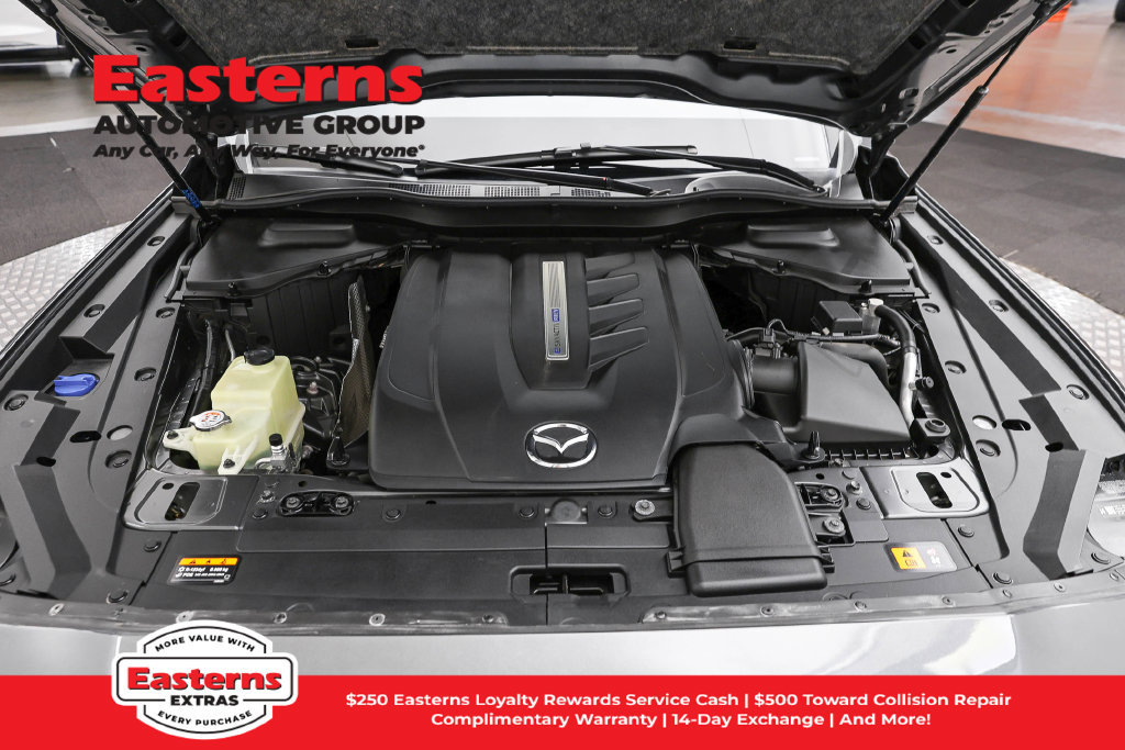 Used 2024 MAZDA CX-90 Plug-In Hybrid w/ Preferred AWD/4WD image 8