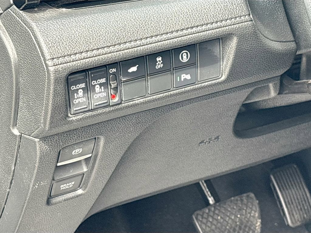 Used 2023 Honda Odyssey Elite image 10