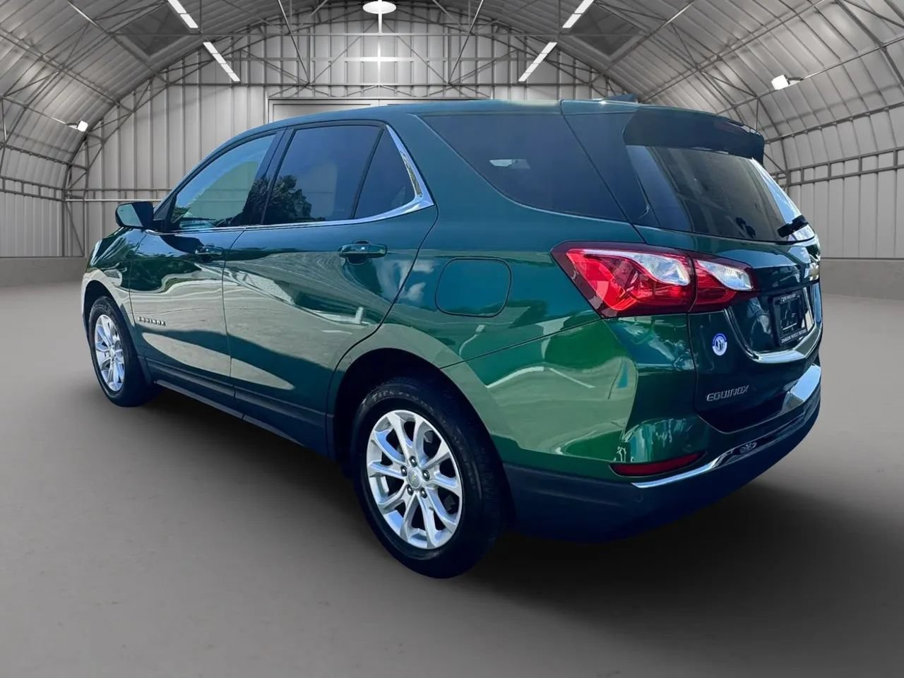 Used 2019 Chevrolet Equinox LT FWD image 4
