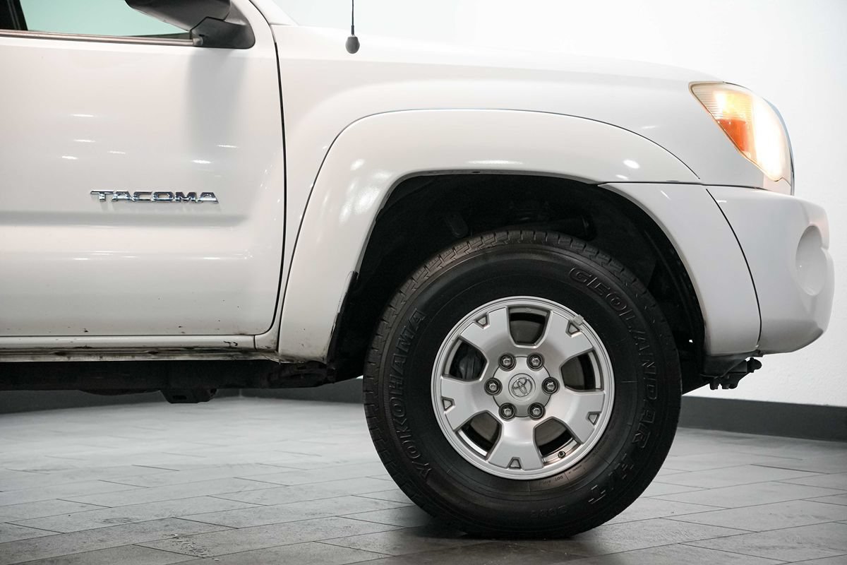 Used 2006 Toyota Tacoma PreRunner RWD image 9