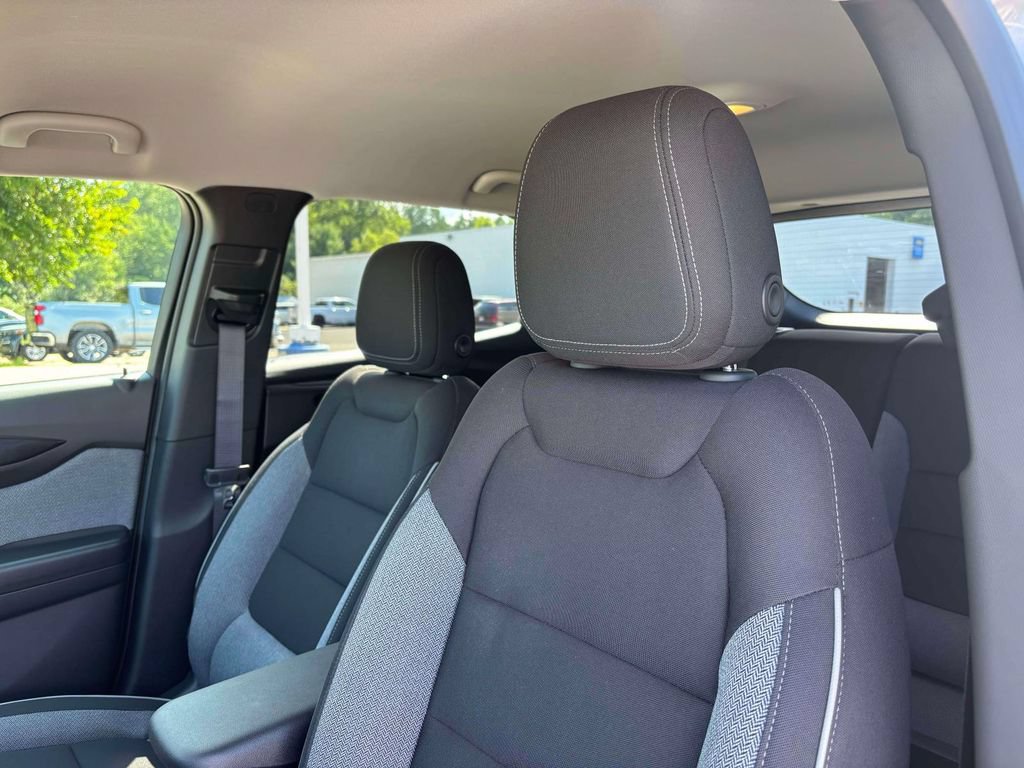 New 2026 Chevrolet TrailBlazer LT w/ LT Cold Weather Package FWD image 5