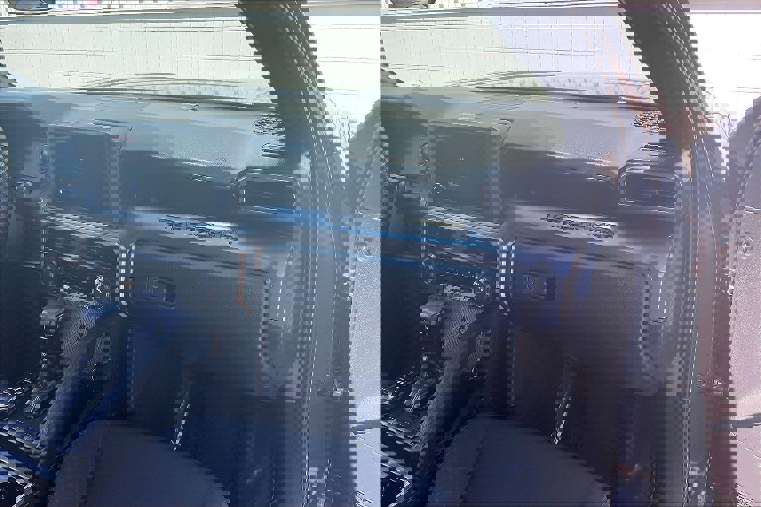 Used 2025 Toyota Tacoma SR5 image 21