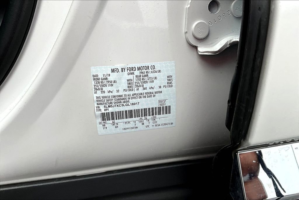 Used 2020 Lincoln Aviator Reserve w/ Class IV Trailer Tow Package image 36