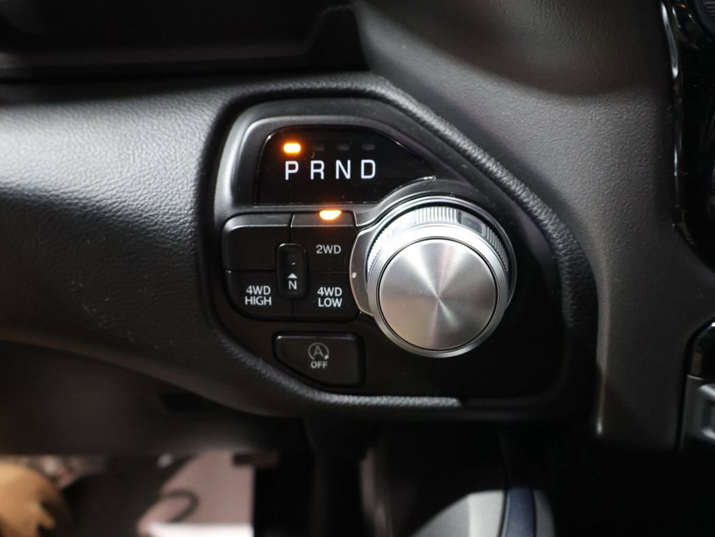 Used 2024 RAM 1500 Laramie image 27
