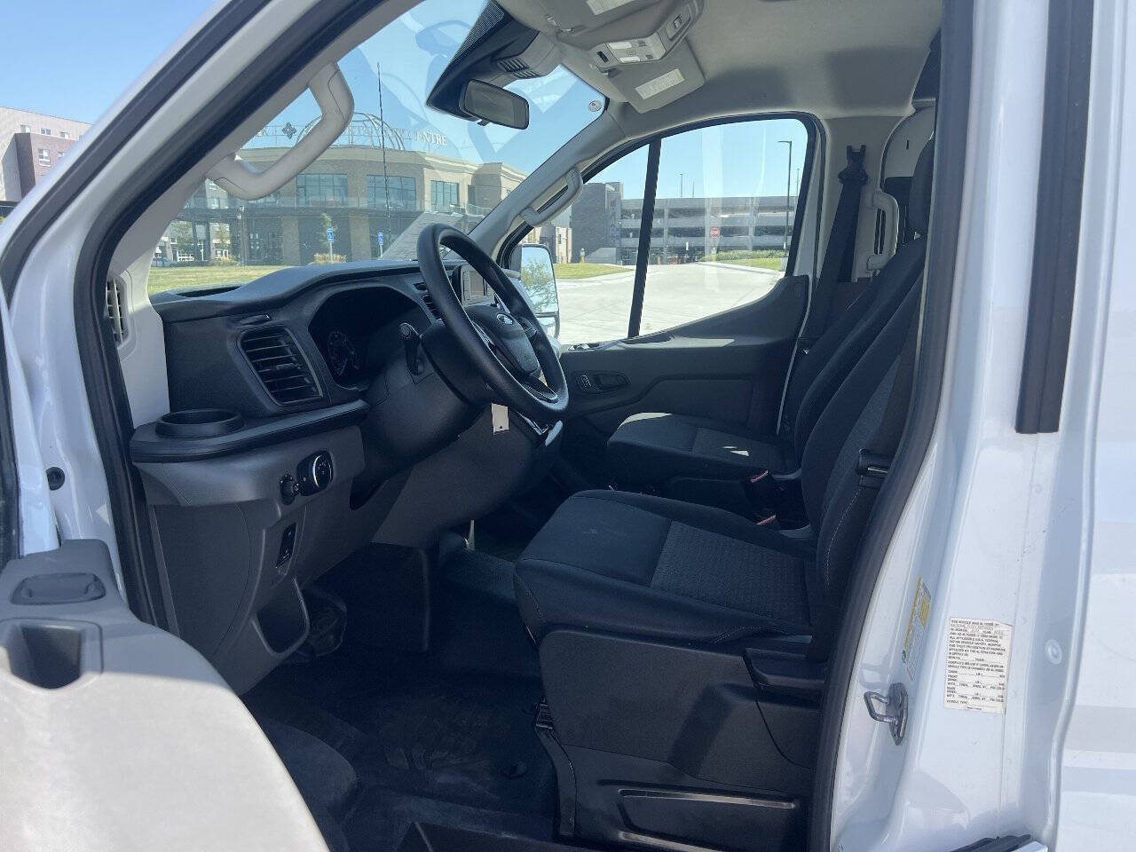 Used 2025 Ford Transit 250 Low Roof w/ Exterior Upgrade Package RWD image 8