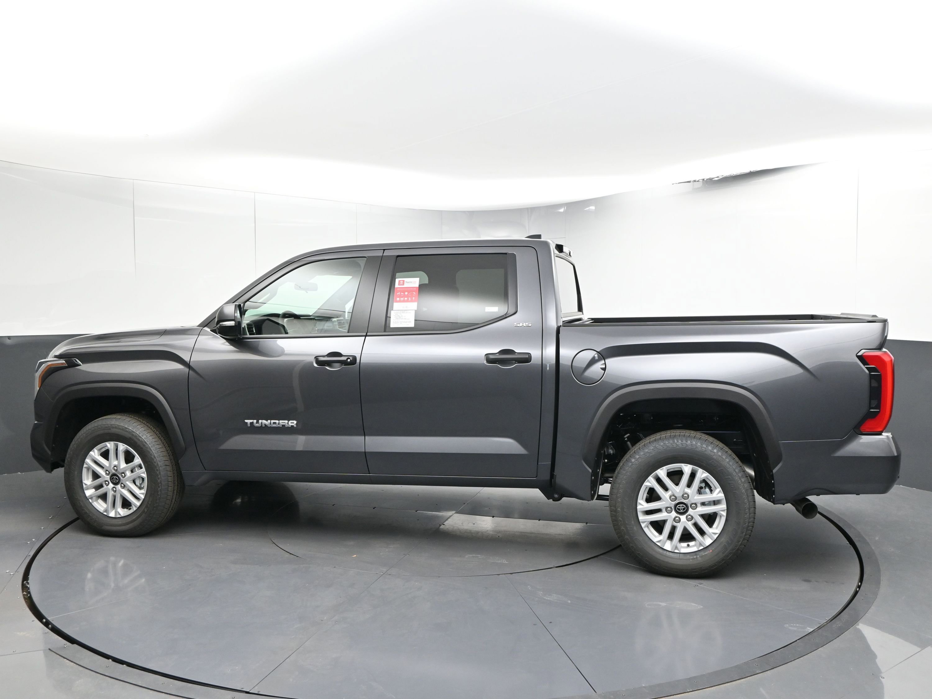 Used 2025 Toyota Tundra SR5 image 6