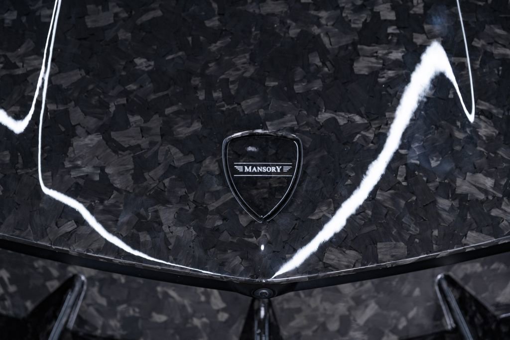 Used 2024 Lamborghini Revuelto AWD/4WD image 28