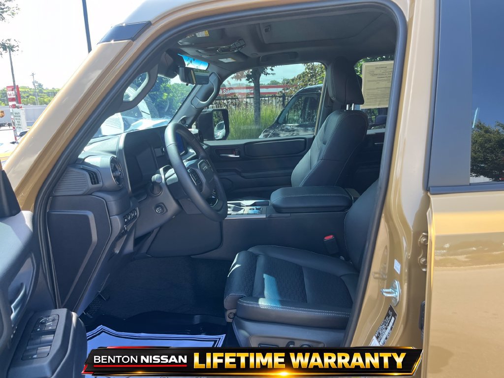 Used 2026 Toyota Land Cruiser w/ Premium Package AWD/4WD image 10