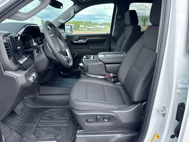 New 2026 GMC Sierra 1500 SLE image 11