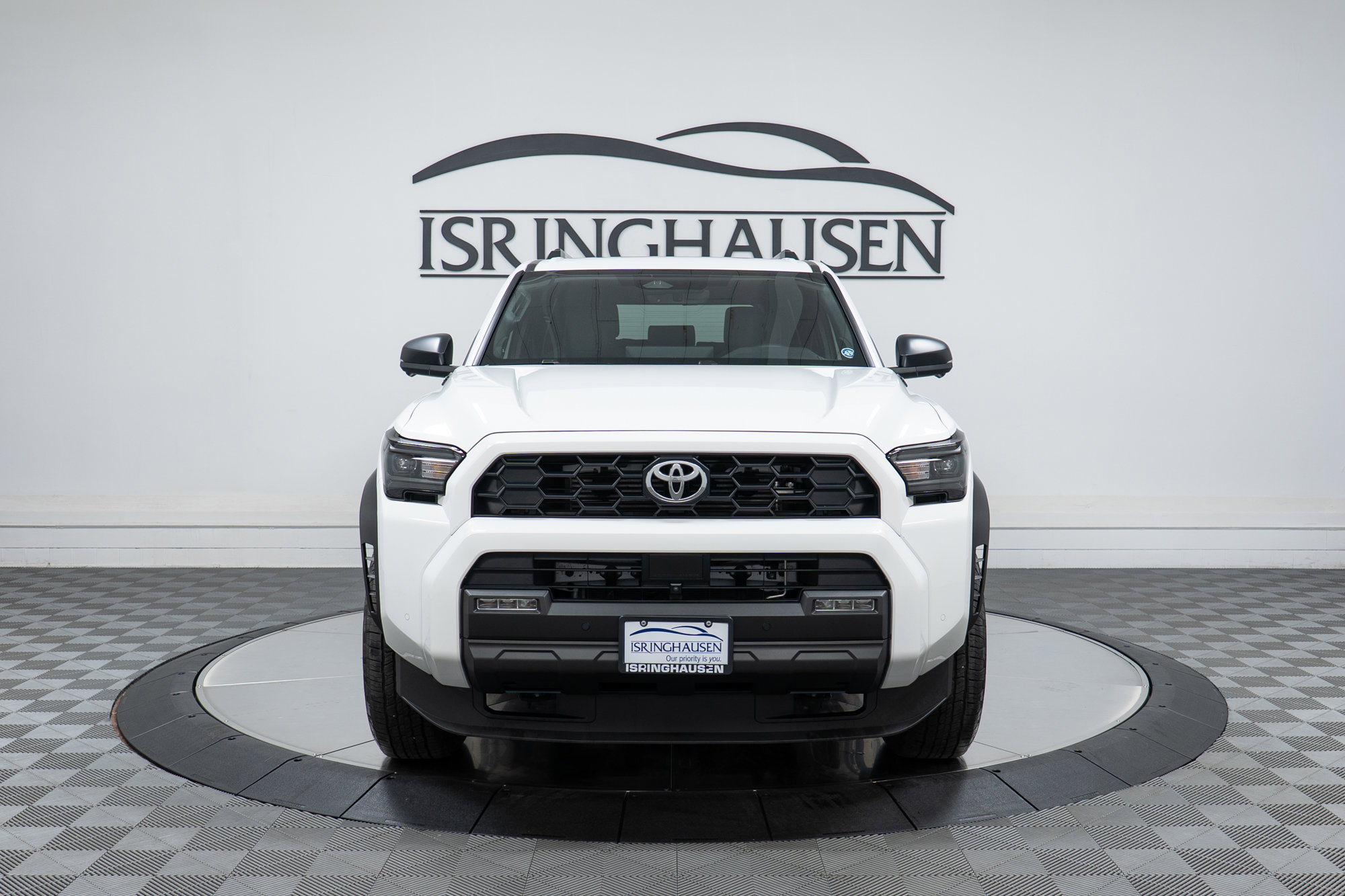 Used 2025 Toyota 4Runner TRD Off-Road Premium AWD/4WD image 2