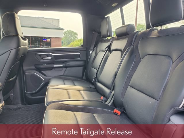 Used 2025 RAM 1500 Laramie AWD/4WD image 32