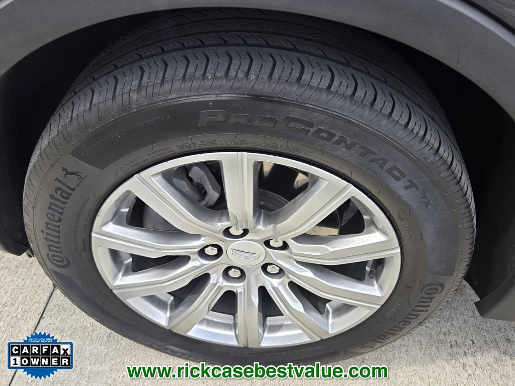 Used 2023 Cadillac XT4 Premium Luxury image 10