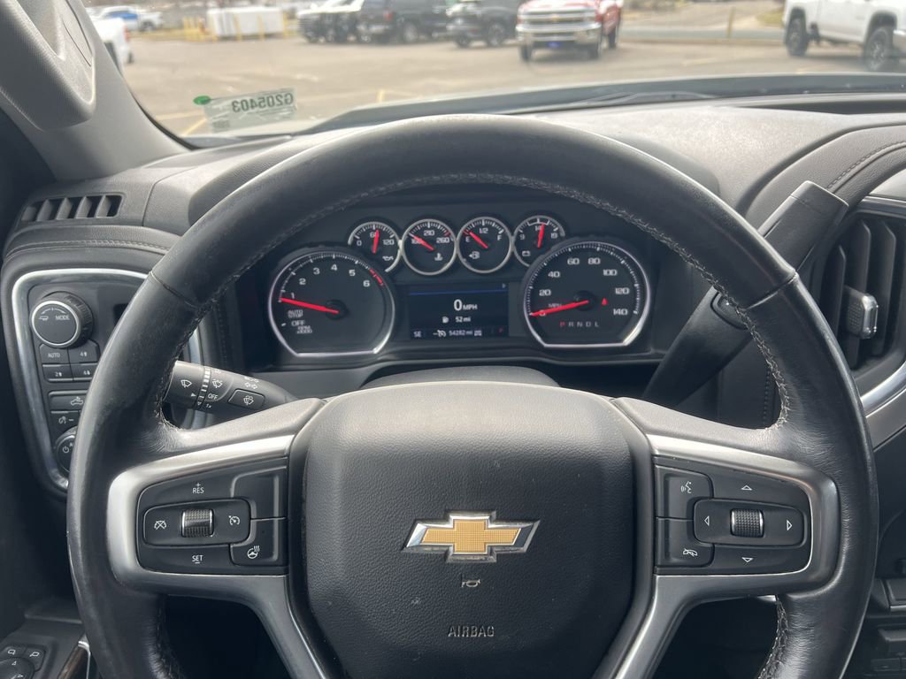 Certified 2021 Chevrolet Silverado 1500 LT AWD/4WD image 24