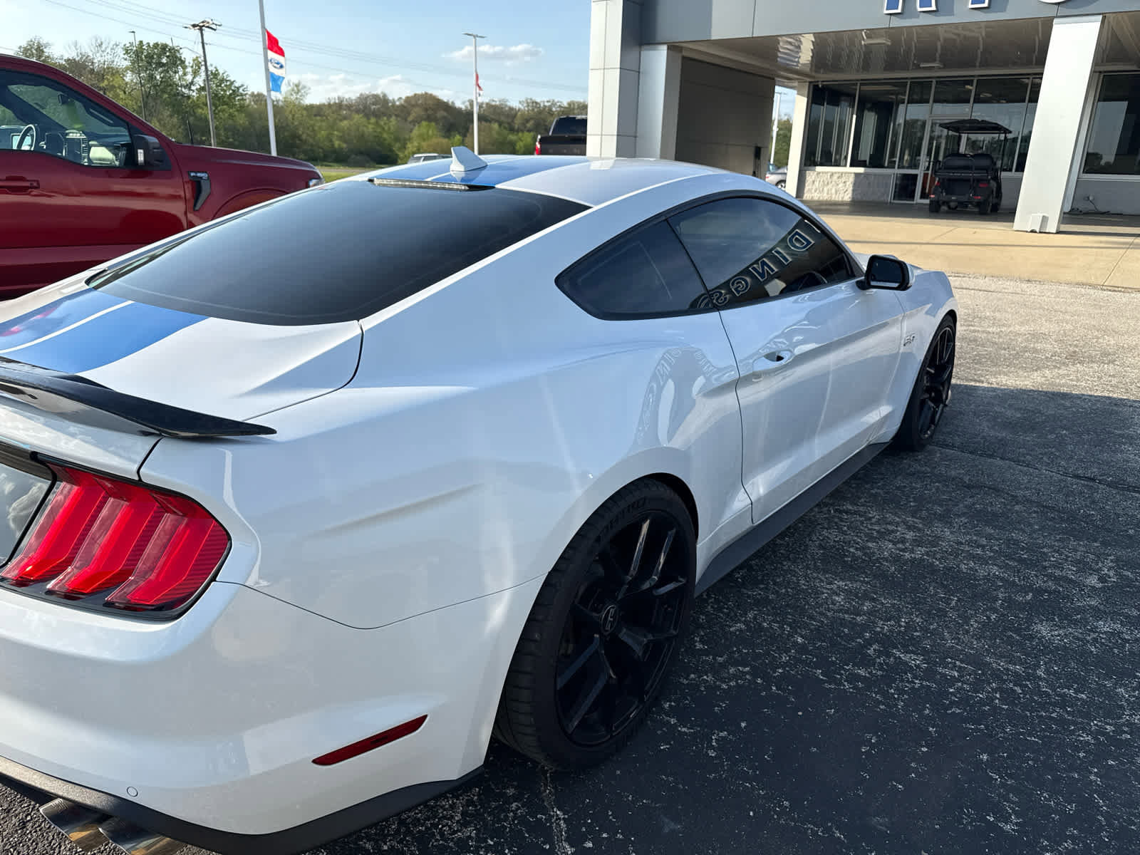Used 2020 Ford Mustang GT RWD image 5