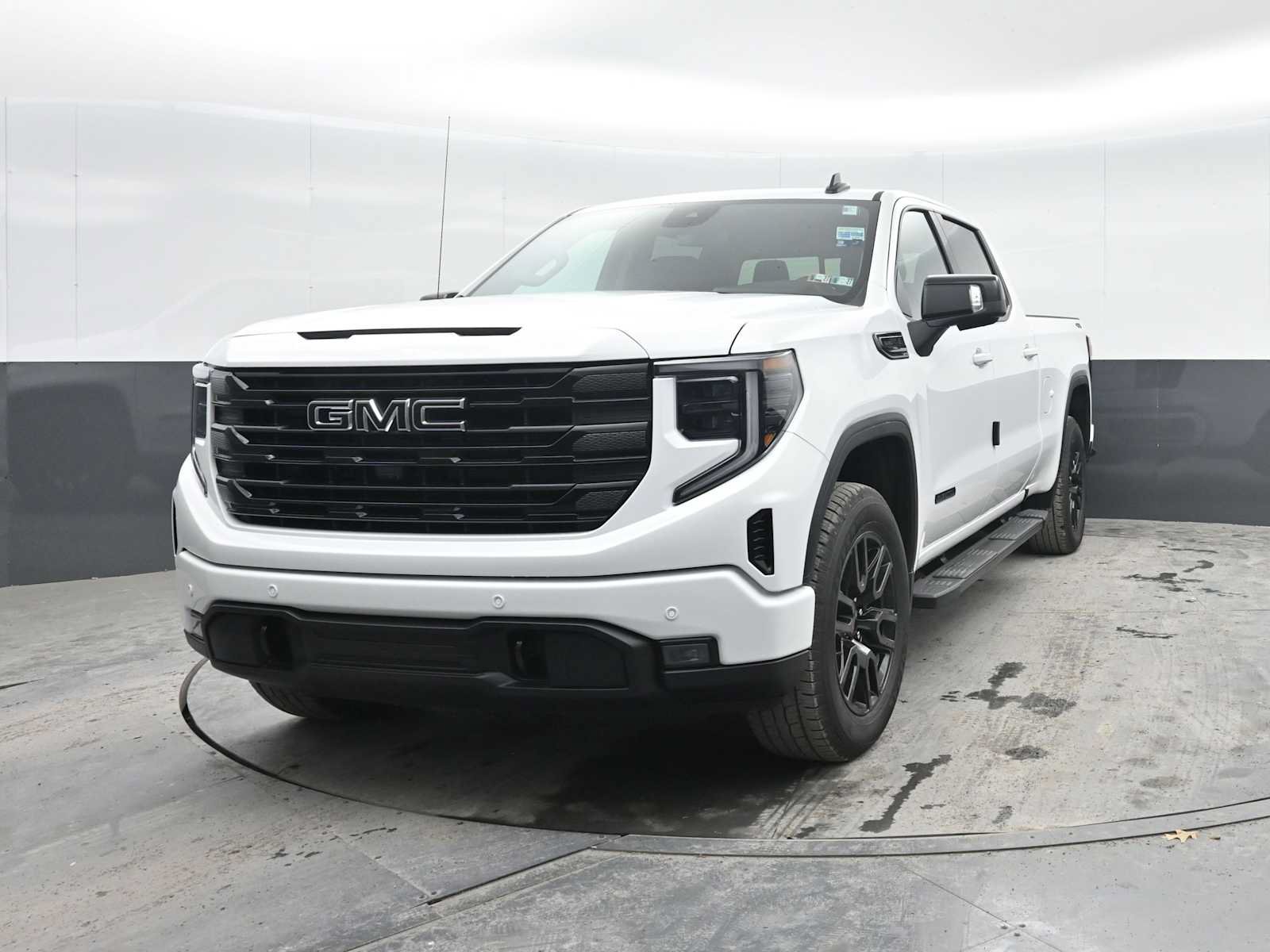 New 2026 GMC Sierra 1500 Elevation w/ Preferred Package AWD/4WD image 5