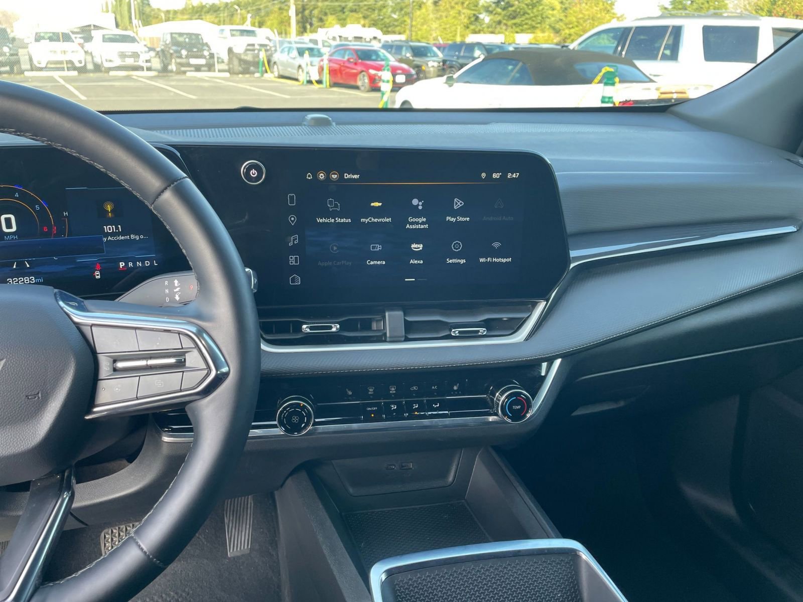 Used 2025 Chevrolet Equinox LT image 17