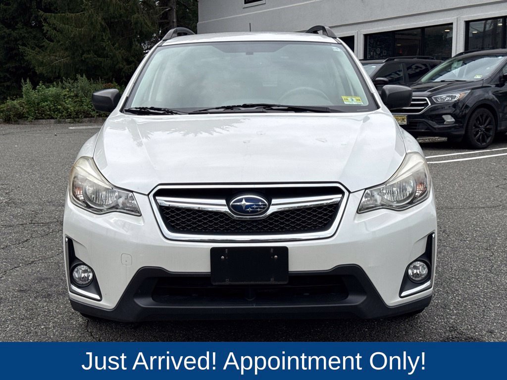 Used 2016 Subaru Crosstrek 2.0i AWD/4WD image 2