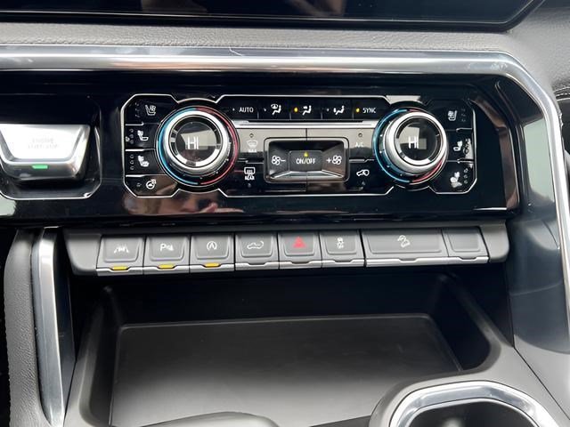 Certified 2025 GMC Sierra 1500 Denali image 9