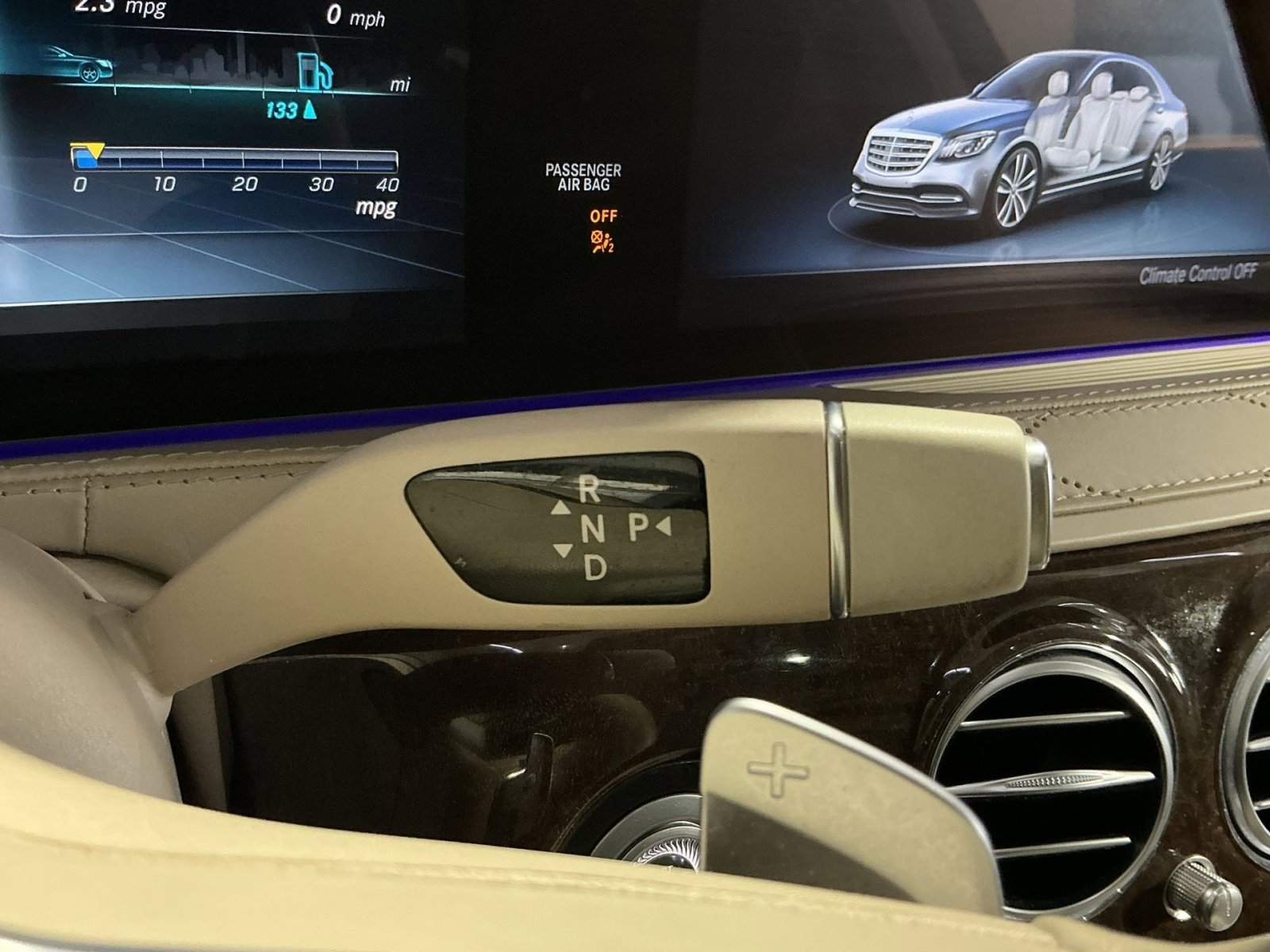 Used 2019 Mercedes-Benz S 560 4MATIC Sedan image 30