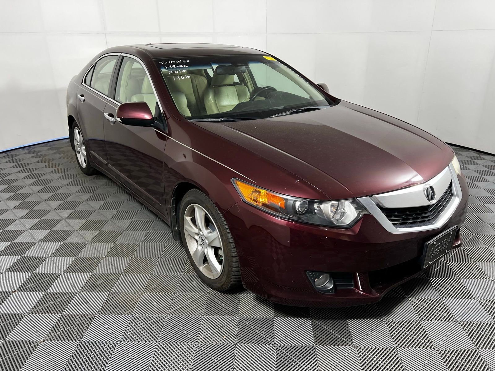 Used 2010 Acura TSX 2.4 image 3
