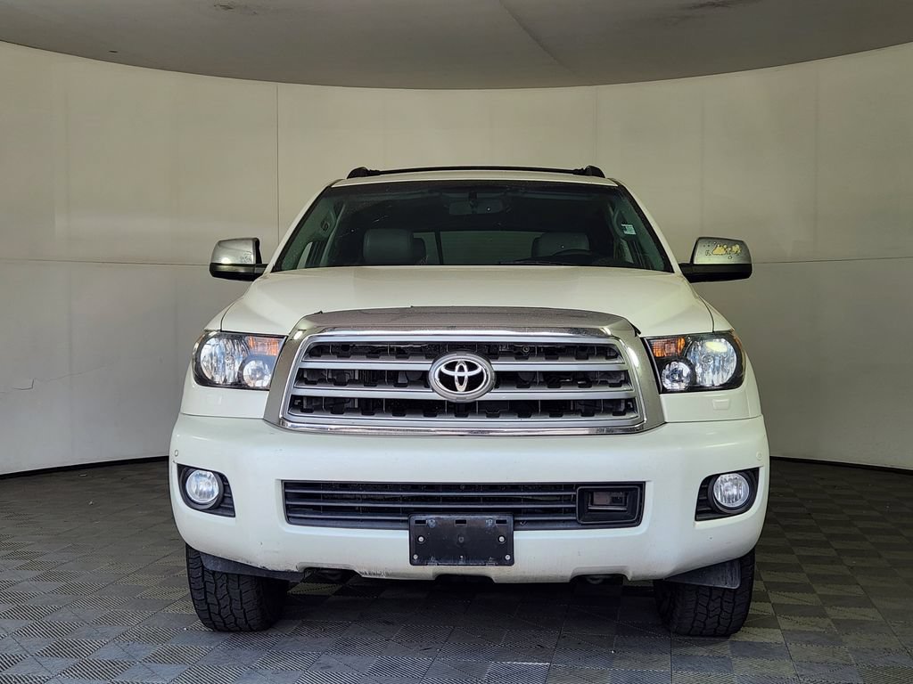 Used 2011 Toyota Sequoia Platinum AWD/4WD image 2
