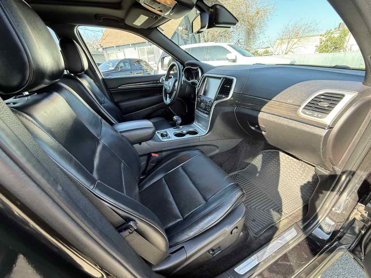 Used 2015 Jeep Grand Cherokee High Altitude image 12