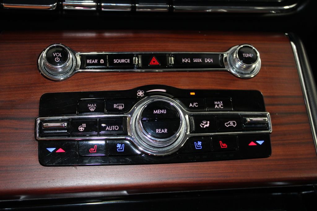 Used 2022 Lincoln Aviator Reserve w/ Equipment Group 201A image 50